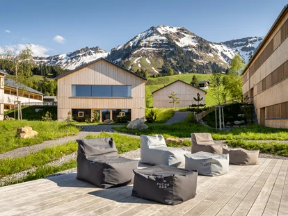 Wellnessurlaub - Fontanella - Saunahaus mit Yoga-Platform - Fuchsegg Eco Lodge