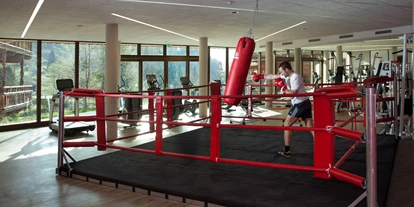 Wellnessurlaub - Bad Aibling - Fit & Fight Club - Feuriger Tatzlwurm
