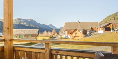 Wellnessurlaub - Day SPA - Emmersdorf (Nötsch im Gailtal) - Balkon zur Seeseite - Ferienhof Neusacher Moser
