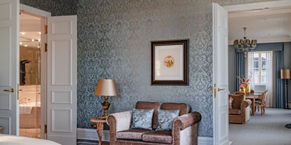 Wellnessurlaub - Hotel-Schwerpunkt: Wellness & Romantik - Nordrhein-Westfalen - Präsidentensuite mit eigenem Wellnessbad - Althoff Grandhotel Schloss Bensberg