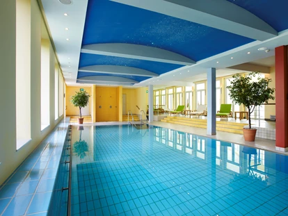 Wellnessurlaub - Hotel-Schwerpunkt: Wellness & Romantik - Lippstadt - Schwimmbad (11m x 5m / 28° C) - Best Western Premier Park Hotel & Spa