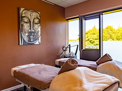 Wellnessurlaub - Paarmassage - Nordrhein-Westfalen - Partnermassage - Hotel Oversum Winterberg Ski & Vital Resort