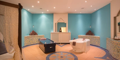 Wellnessurlaub - Lomi Lomi Nui - Grabau (Kreis Herzogtum Lauenburg) - Oriental SPA - Castanea Resort Hotel