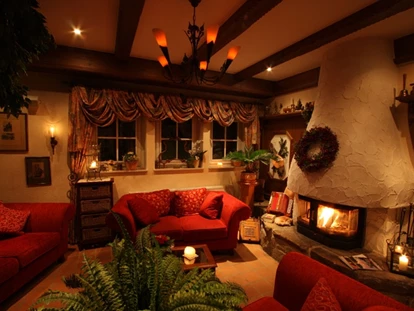 Wellnessurlaub - Babysitterservice - Kamin Zimmer - Landhotel Grimmeblick ****