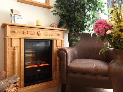 Wellnessurlaub - Babysitterservice - Detail Bild Bayern Zimmer - Landhotel Grimmeblick ****