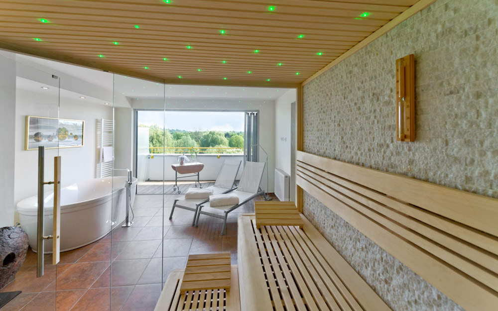 Wellnesshotel: Wellnessbereich Wellnesssuite - Ringhotel Am Stadtpark - Zimmer | Suiten