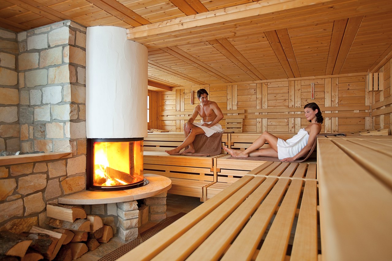 Romantik- & Wellnesshotel Deimann Saunen und Bäder im Detail Finnische Sauna