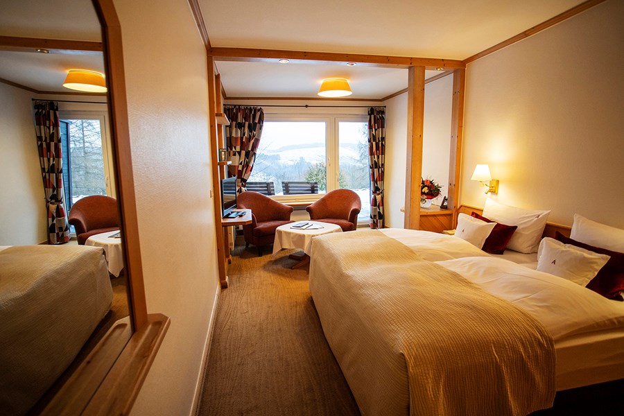 Waldhaus Ohlenbach Zimmerkategorien Terrassenzimmer im Souterrain zur Südseite