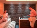 Wellnesshotel: In der Bio-Kräutersauna lässt es sich hervorragend entspannen! - Hotel Heinz