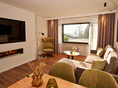 Wellnessurlaub - Verpflegung: Frühstück - Kall - Wellness Suite (Wohnzimmer) - neu ab Juli 2023 - Sporthotel Grafenwald
