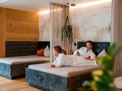 Wellnessurlaub - Ganzkörpermassage - Esthal - Pfalzblick Wald Spa Resort