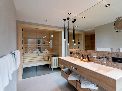 Wellnessurlaub - Ganzkörpermassage - Esthal - Pfalzblick Wald Spa Resort