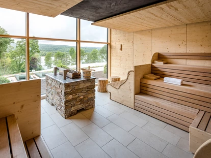Wellnessurlaub - Babysitterservice - Seezeitlodge Hotel & Spa
