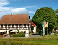 Wellnesshotel: Vorderansicht deshistorischen Teils - Romantik Hotel Schwanefeld & Spa