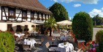 Wellnessurlaub - Sachsen - Terrasse restaurant - Romantik Hotel Schwanefeld & Spa
