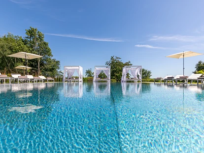Wellnessurlaub - Pools: Außenpool beheizt - Erzgebirge - Pool - Romantik Hotel Schwanefeld & Spa