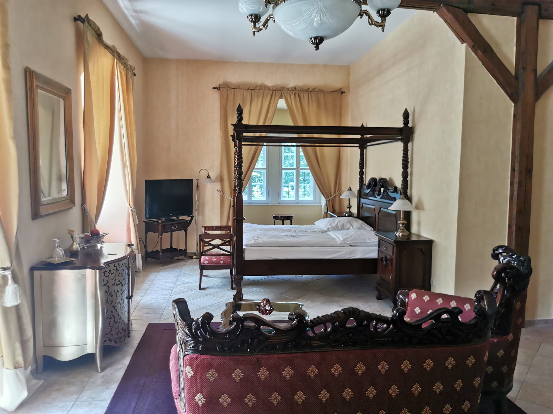 Hotel & Spa Wasserschloss Westerburg Zimmerkategorien Große Suiten