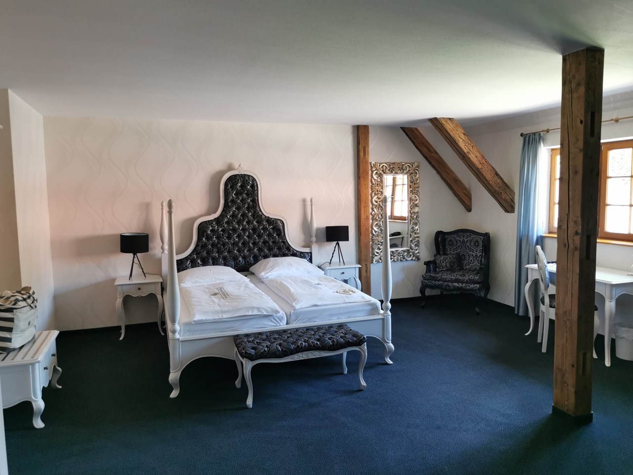 Hotel & Spa Wasserschloss Westerburg Zimmerkategorien Junior Suite