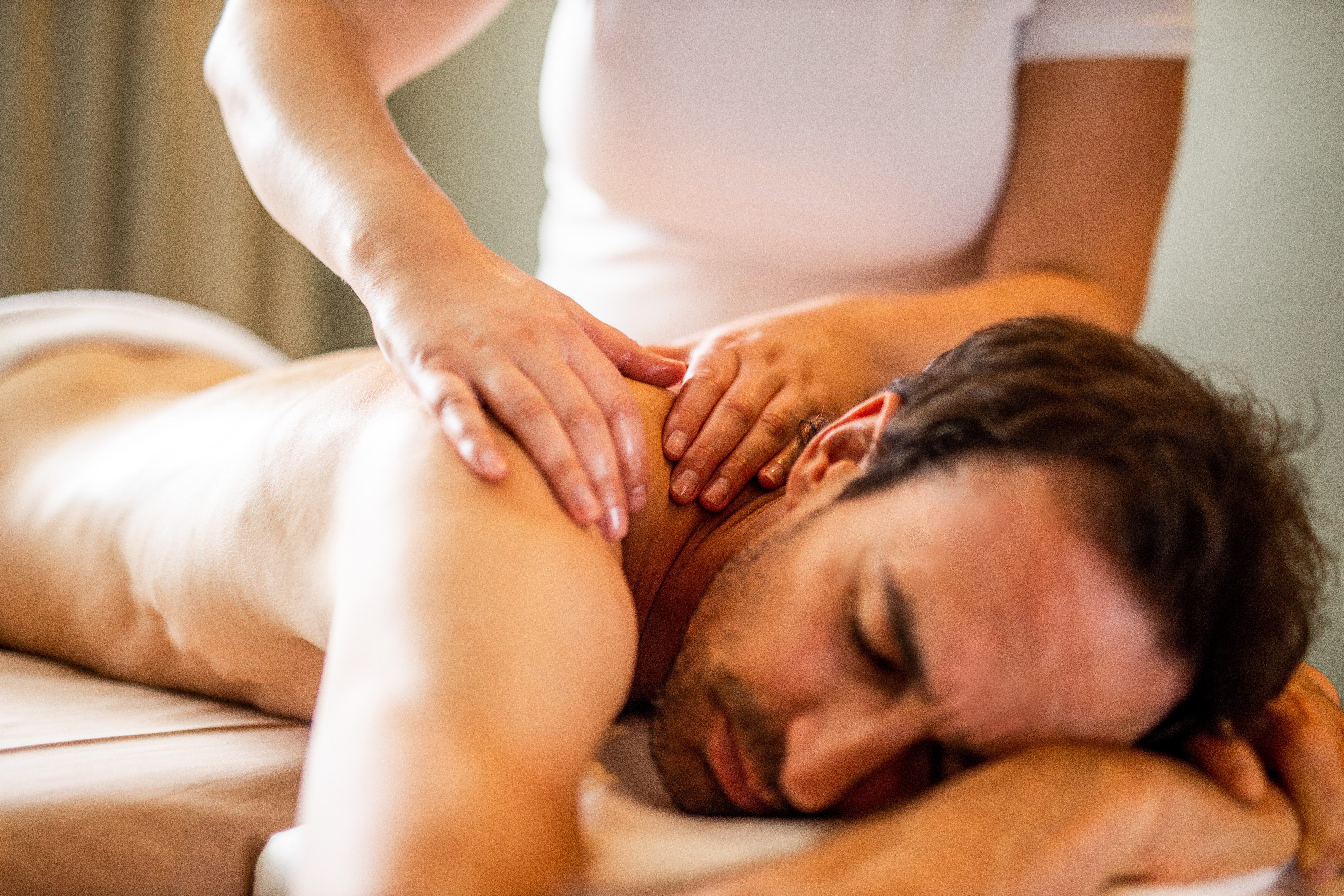 Das Walchsee Aktivresort Massagen im Detail Relaxmassage