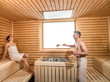 Das Walchsee Sportresort Saunen und Bäder im Detail Finnische Sauna