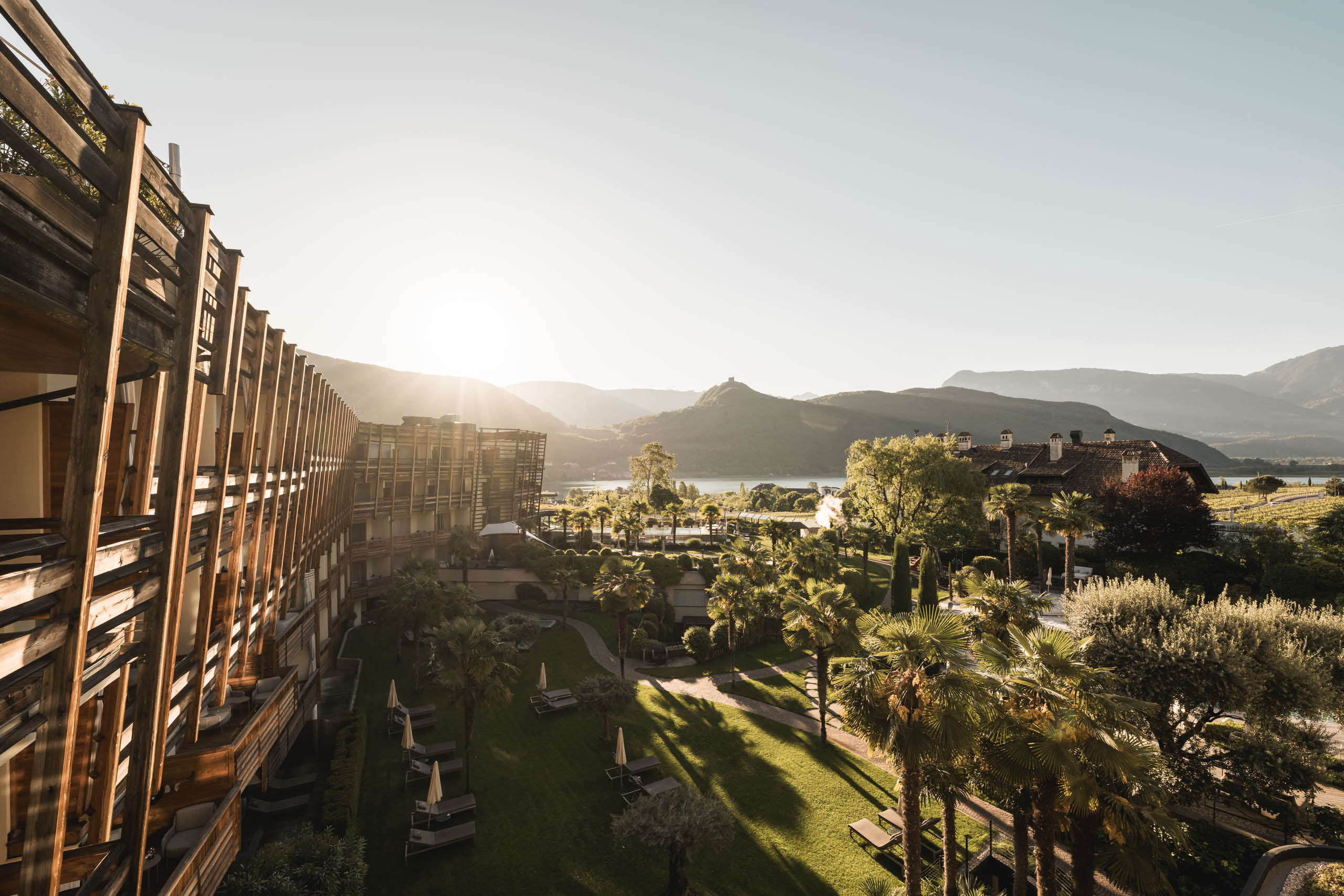 Wellnessurlaub - Bozen und Umgebung - Aussicht von Suite - SEELEITEN Lake Spa Hotel