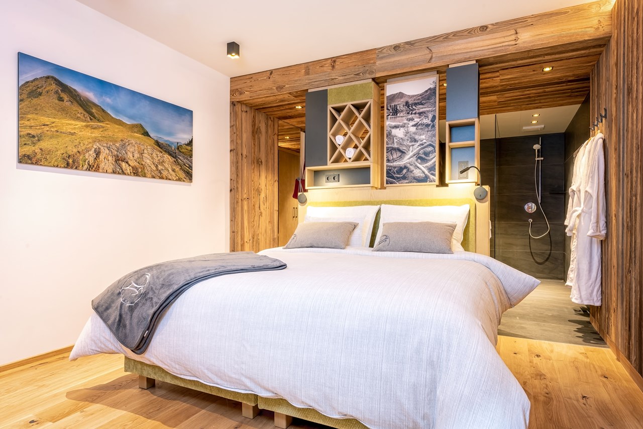 ALMGUT Mountain Wellness Hotel Zimmerkategorien Wohlfühlzimmer Almkräuter