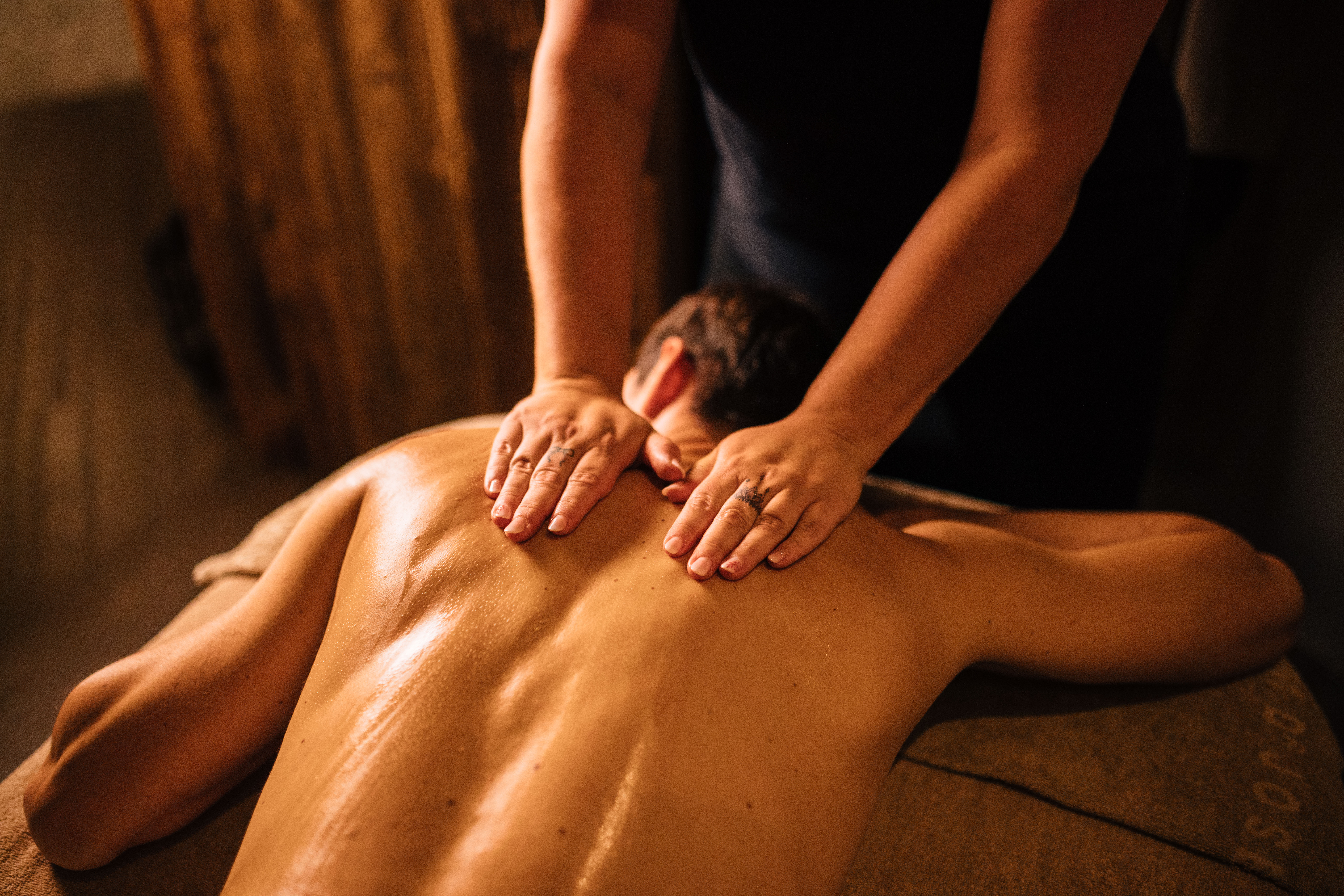 Hotel Bad Fallenbach Massagen im Detail BADLS WEINBERG MASSAGE