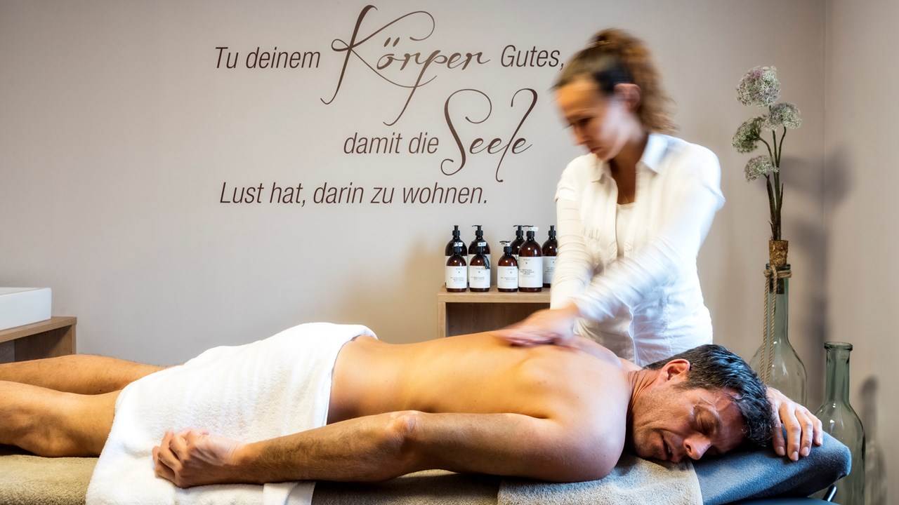 Hotel Sun Behandlungen im Detail Massagen - 50 Minuten