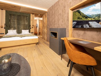 Alpbacherhof****s - Mountain & Spa Resort Zimmerkategorien Wohnkomfortzimmer Naturblick