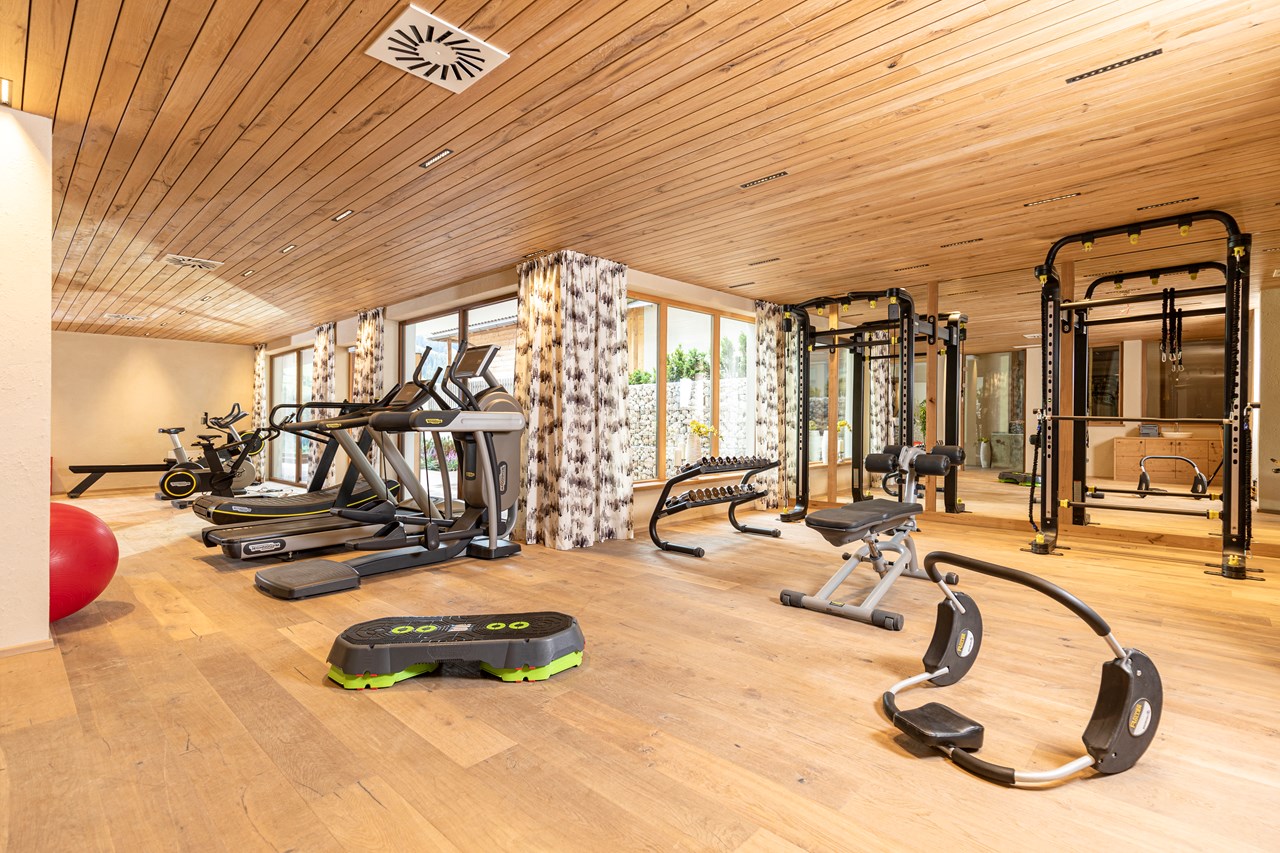 Der Alpbacherhof ****s Natur & Spa Resort Fitnessangebote im Detail Fitnessraum