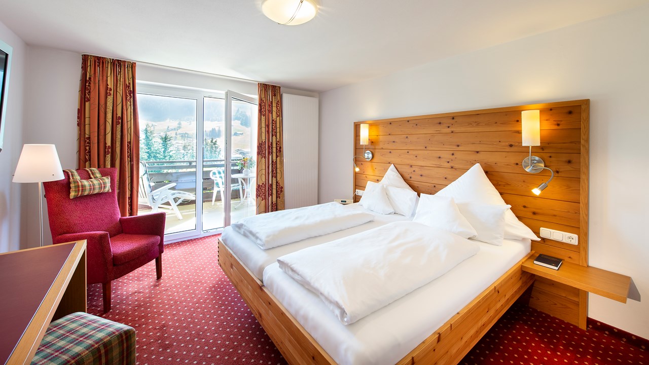 4* Hotel Erlebach für Ihre Auszeit mit Ruhe und Bewegung Zimmerkategorien Doppelzimmer Alpinstyle 21 qm