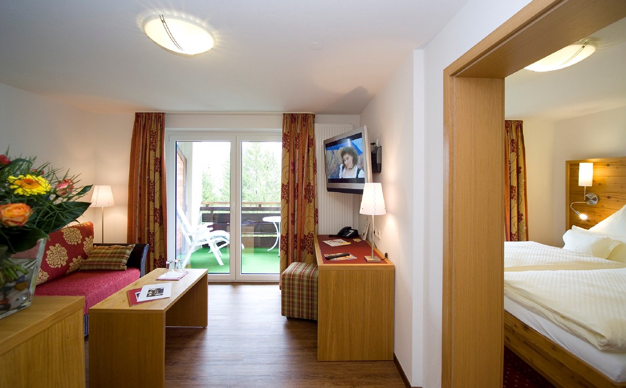 4* Hotel Erlebach für Ihre Auszeit mit Ruhe und Bewegung Zimmerkategorien Alpensuite 30 qm