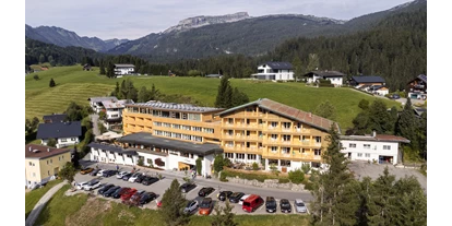 Wellnessurlaub - Day SPA - Dornbirn - 4*S Hotel Erlebach - Ihr Sommer Zuhause in den Bergen!