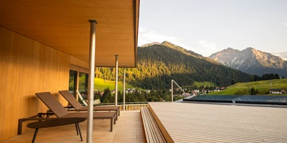 Wellnessurlaub - Day SPA - Dornbirn - 4*S Hotel Erlebach - Ihr Sommer Zuhause in den Bergen!