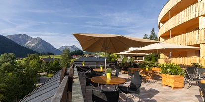Wellnessurlaub - Day SPA - Dornbirn - 4*S Hotel Erlebach - Ihr Sommer Zuhause in den Bergen!