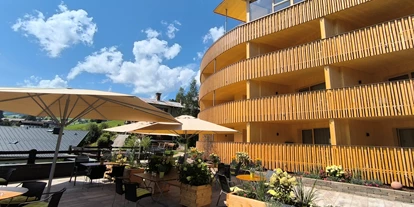 Wellnessurlaub - Day SPA - Dornbirn - 4*S Hotel Erlebach - Ihr Sommer Zuhause in den Bergen!