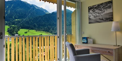 Wellnessurlaub - Day SPA - Dornbirn - Bildquelle: www.hoteldrohne.com - 4*S Hotel Erlebach - Ihr Sommer Zuhause in den Bergen!