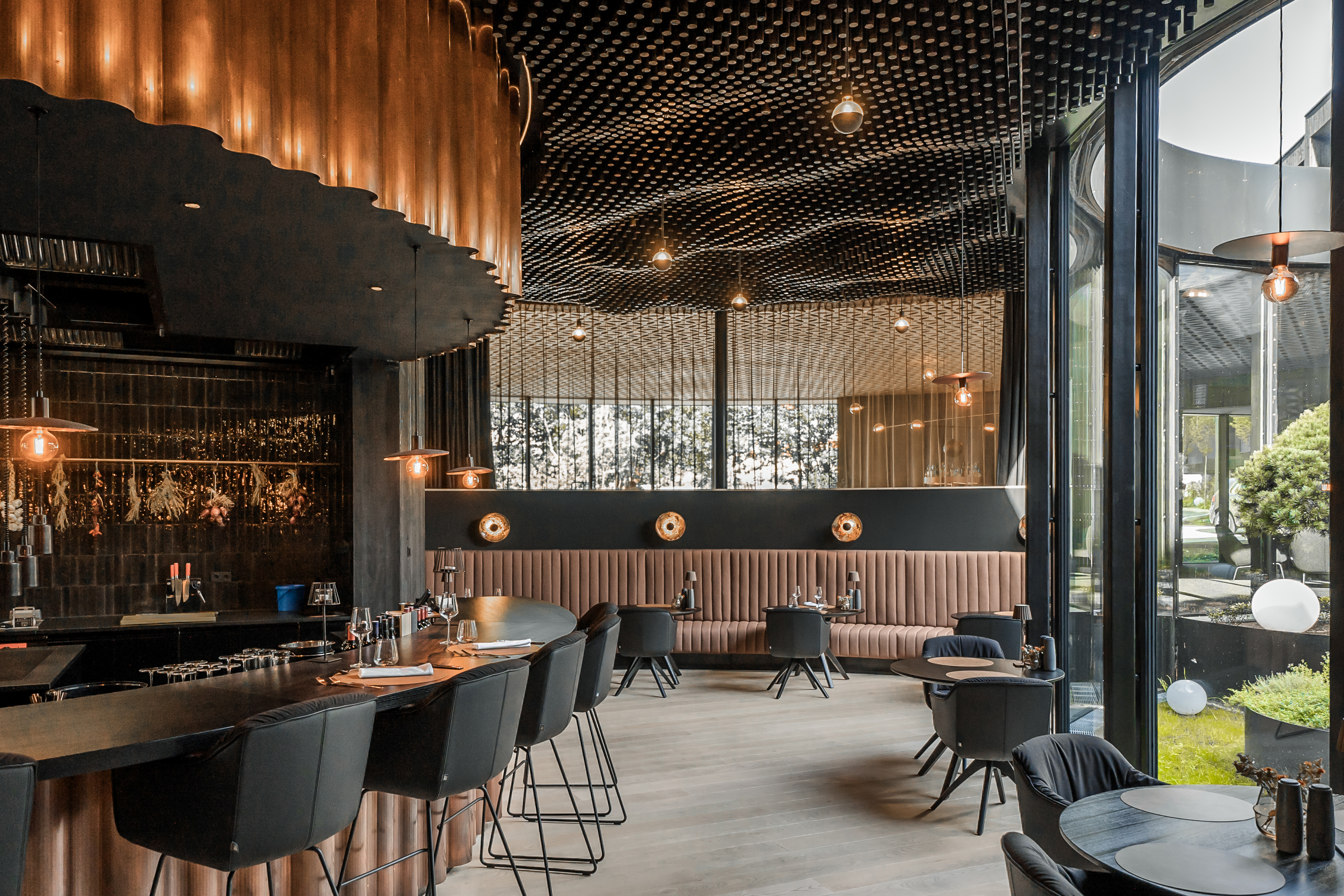 Wellnessurlaub - Montafon - AMRAI´s KupfrGrill  - Amrai Suites