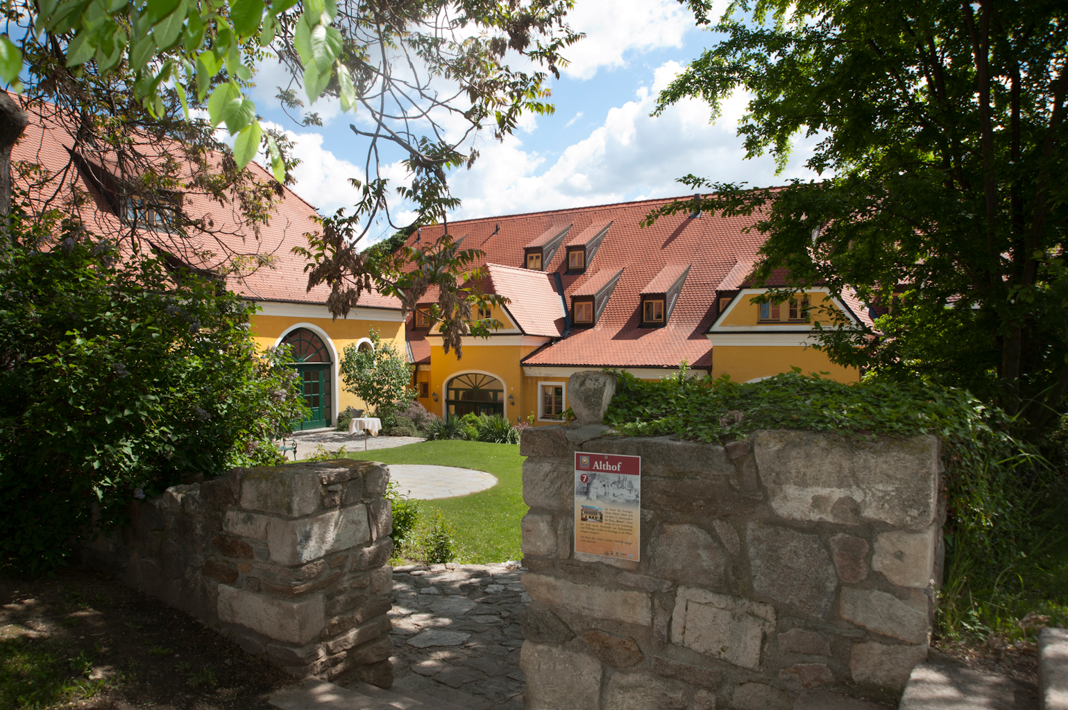 Wellnesshotel: Burghof - Althof Retz Landgut & SPA