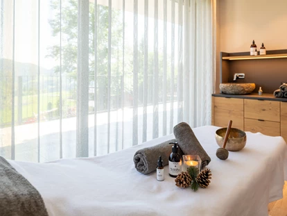 Wellnessurlaub - Dorf Tirol - Massage - Hotel Sonnenheim
