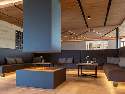 Wellnessurlaub - Dorf Tirol - Lounge - Hotel Sonnenheim