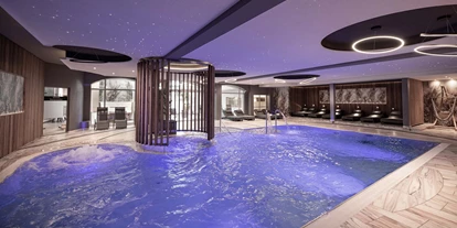 Wellnessurlaub - Day SPA - Knotzberg (Neukirchen am Walde, Natternbach) - Hotel Almesberger****s Indoorpool - Hotel Almesberger****s