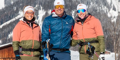Wellnessurlaub - Hunde: auf Anfrage - Schöder - Lernen Sie langlaufen lieben! In unserer hoteleigenen Langlaufschule.
Ehemaliger Weltcupläufer, Nationalteamtrainer und nun Leiter der Langlaufschule Annelies: Mit Roland Diethart lernen Sie langlaufen vom Experten. Es erwartet Sie individueller Langlaufunterricht – perfekt auf Ihre Bedürfnisse abgestimmt. Unsere Langlaufschule in Ramsau am Dachstein steht für Qualität. - Hotel Annelies