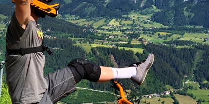 Wellnessurlaub - Hunde: auf Anfrage - Schöder - 
Bikepark Schladming 2.0
Mit der 10er Seilbahn Planai geht es für Biker und ihre Sportgeräte schnell und komfortabel auf die Schladminger Planai und zu den Einstiegen der Trails.
Ein abwechslungsreiches Streckenangebot lässt im Bikepark Schladming keine Wünsche offen. Die Trails wie die Flowline, der Uphill Flow Trail und die Jumpline begeistern sowohl Einsteiger als auch Profi-Downhiller. Eine Vielzahl an Downhill-Strecken garantieren maximalen Bikespaß für alle Profis.  - Hotel Annelies
