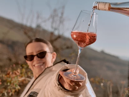 Wellnessurlaub - Forchtenberg - Weinbergswanderung mit Weintasting  - Mana Lisa Boutiquehotel