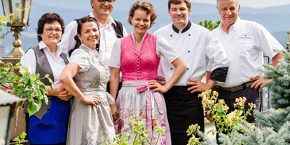 Wellnessurlaub - Dorf Tirol - Familie Rabensteiner - Ihre Gastgeber - Sonnenhotel Adler Nature Spa Adults only