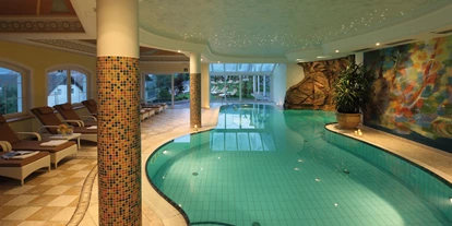 Wellnessurlaub - Dorf Tirol - Panorama-Hallenbad - Sonnenhotel Adler Nature Spa Adults only