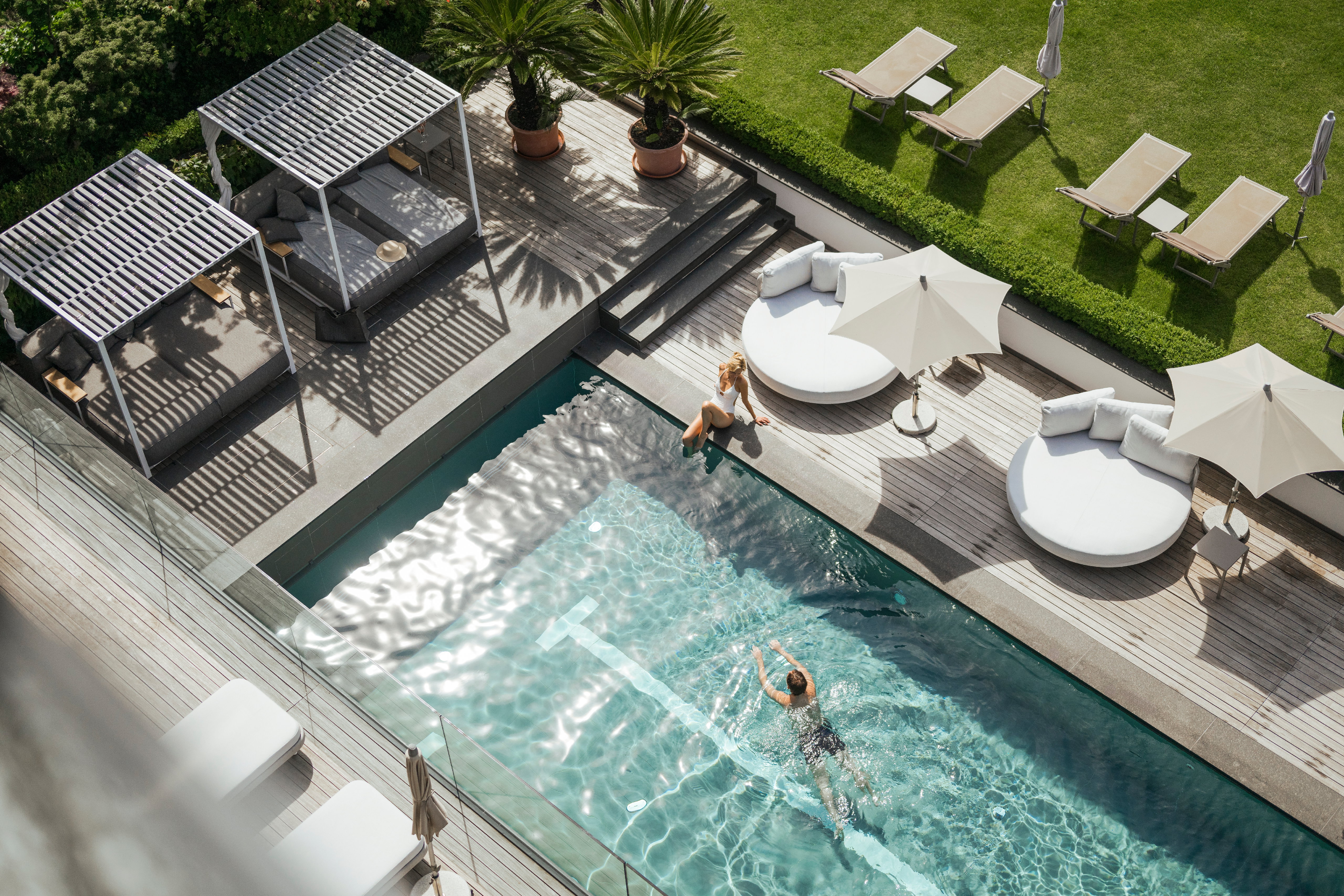 Wellnesshotel: Sportpool im Garten - Feldhof DolceVita Resort