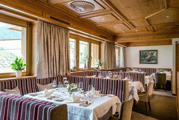 Wellnesshotel: Restaurant im Hotel Auenhof in Lech - Hotel Auenhof