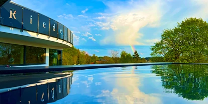 Wellnessurlaub - Day SPA - Knotzberg (Neukirchen am Walde, Natternbach) - Solepool Regenbogen - 1. Bier- und Wohlfühlhotel Gut Riedelsbach